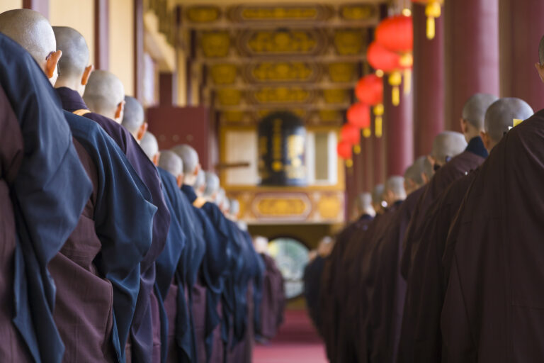 短期出家修道會 – Hsi Lai Temple