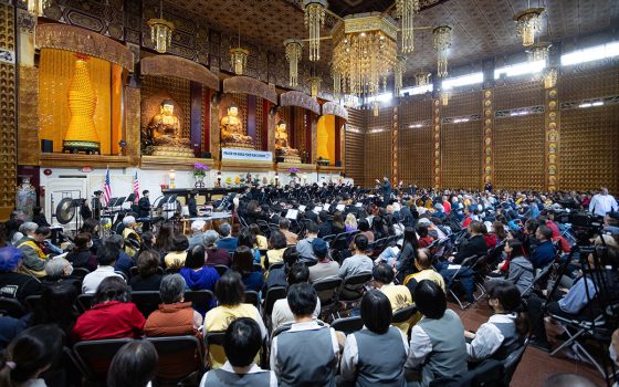 音樂會現場吸引近 450 位來賓，分享青少年交響樂團演出成功的喜悅。