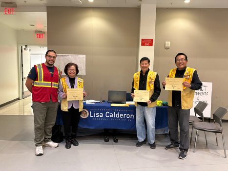 每位義工皆獲贈感謝狀。