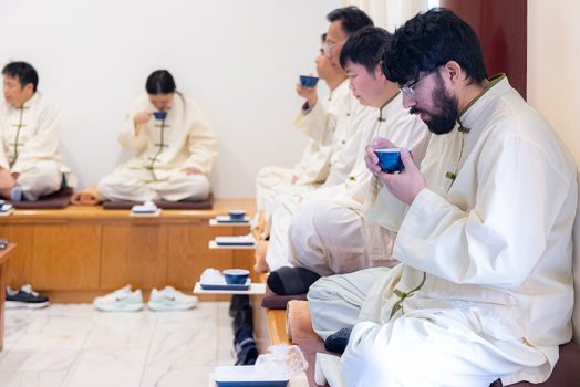 喝茶時,心還在嗎?