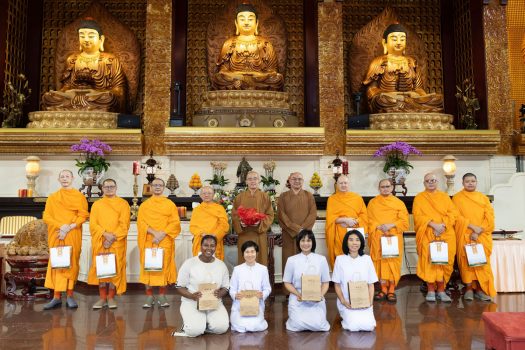 法師及信眾大合影。