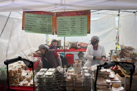 聖博一、二會提供道地的越式料理，色香味俱全，人氣居高不下。
