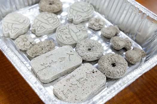 「咖啡渣結緣吊牌」成品展。