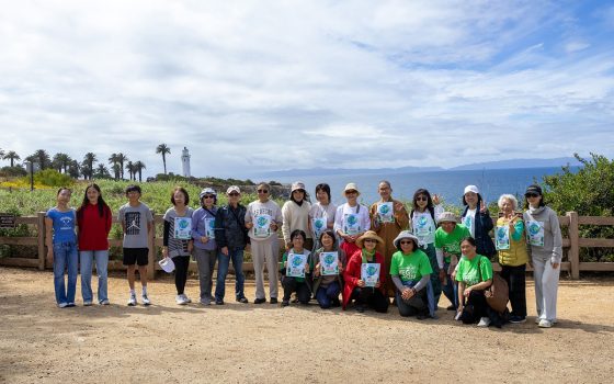 國際佛光會洛杉磯協會25個分會、佛光青年一團，4月12日至19日於大洛杉磯地區12個場地舉辦VEGRUN，南灣一、二分會4月12日率先於Point Vicente Lighthouse開跑。